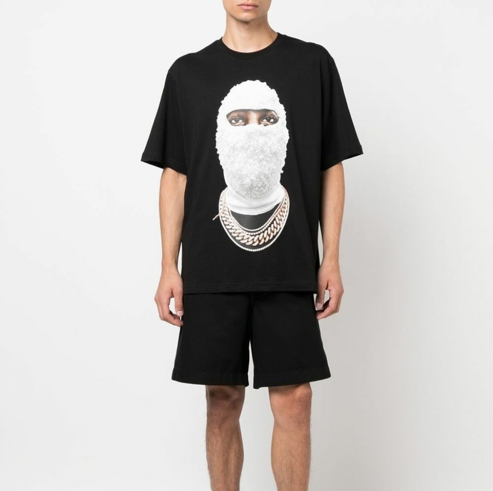 Ih Nom Uh Nit Paris Pearl Ski Mask On Beach Summer